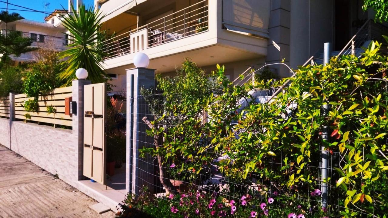 Апартаменты Xrysa'S Garden Missolonghi Экстерьер фото